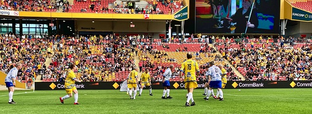 得是故事的 得是故事的